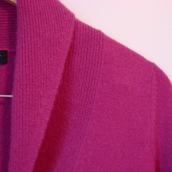 Lord & Taylor Cashmere Sweater Fuchsia Pink Shawl Collar Ribbed Size Medium - Picture 4 of 9
